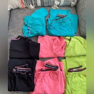 Heart soul scrubs size medium LOT
